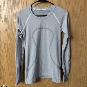 Lululemon Swiftly Tech Long Sleeve